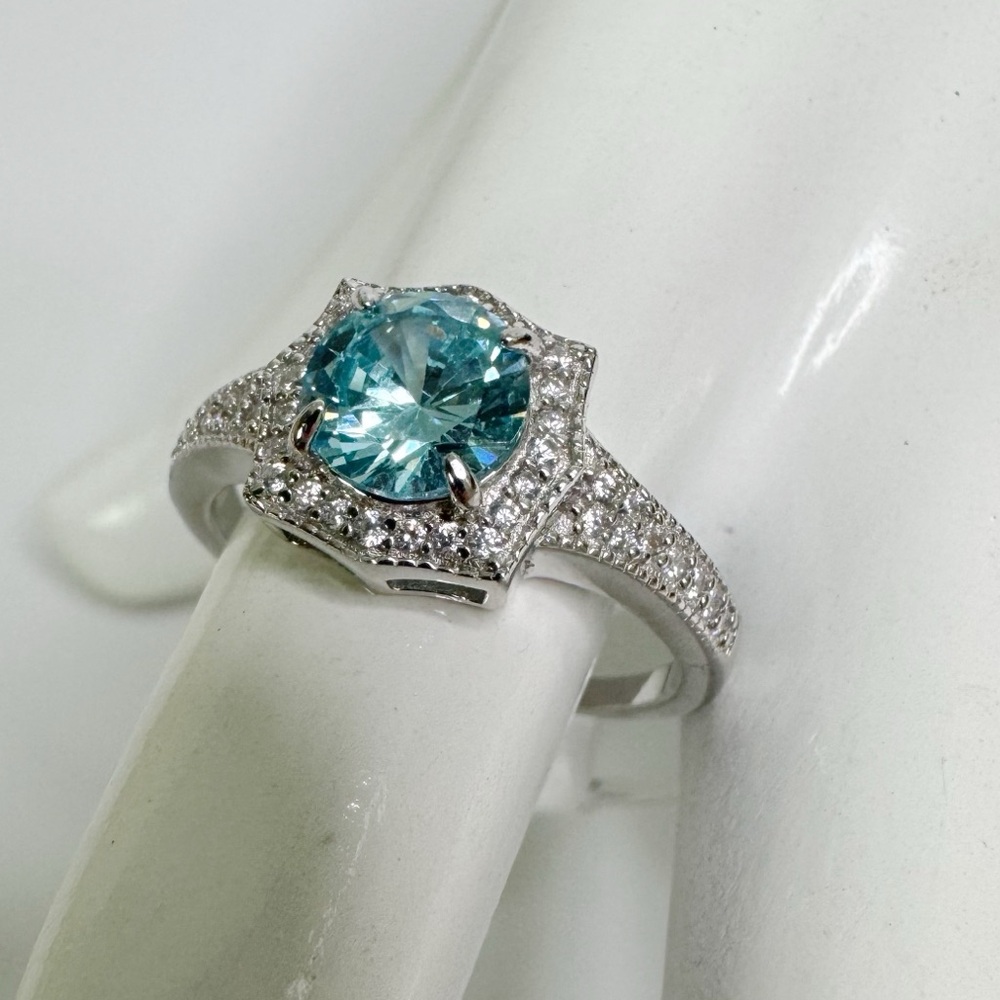 Bomb Party Ring 925 Silver Aquamarine CZ Halo Size 9 NWT